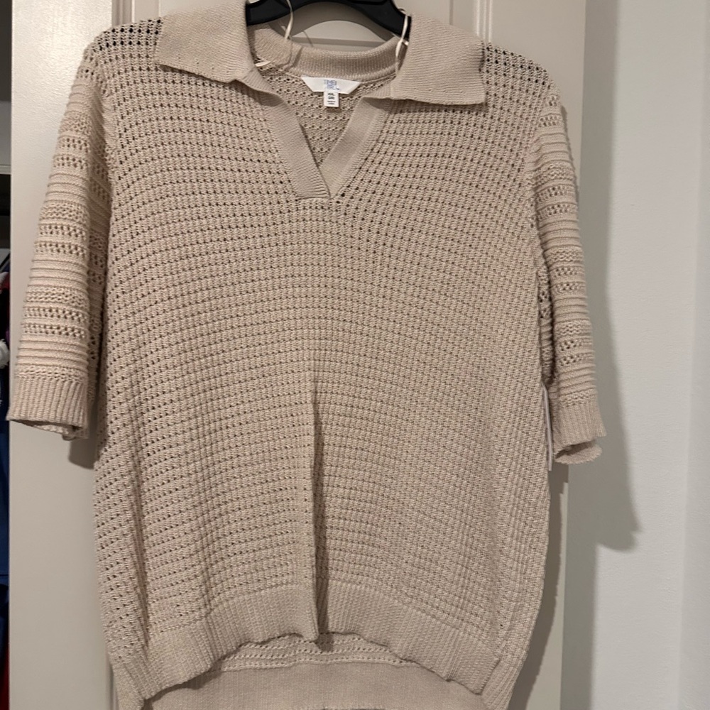 Time and Tru Cream V-Neck Sweater